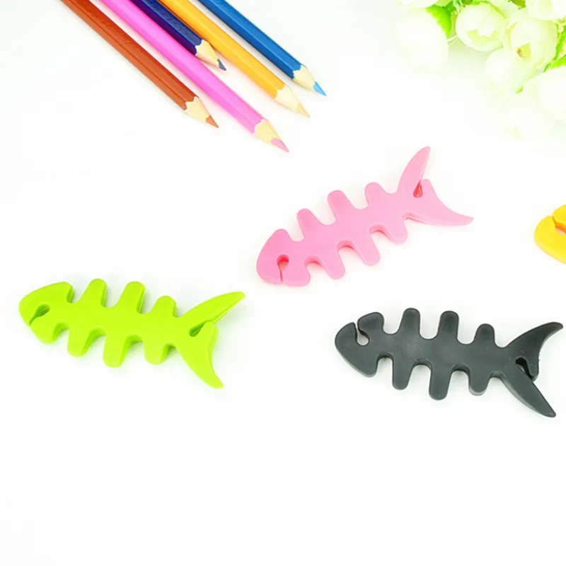 5PCS Earphone/Cable Cable Cord Organizer Plastic Holder Winder for Phone Tablet Computer Mouse Earphones