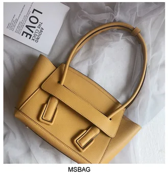 

Package 2019 Portable Genuine Leather Woman Package Smiling Face Package Package