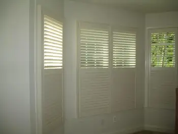 

Customized Basswood Wood Shutters Bi-fold shutter door Plantation Sliding Shutters ws2010