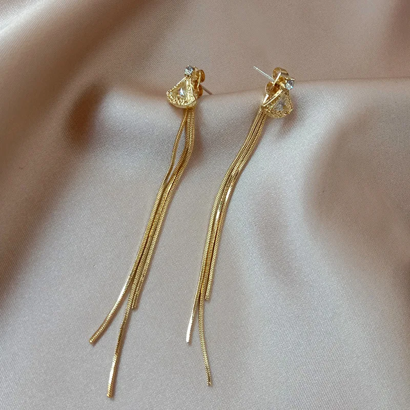 

2020 New Long Tassel Gold Color Dangle Earrings for Women Wedding Brides Geometric Triangle Drop Earing Fashion Jewelry Gifts