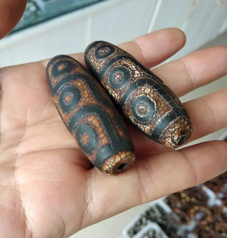 

Vintage Tibetan Dzi Bead Amulet old Pendant Lucky apotropaion -9 eyes Bead for one sale
