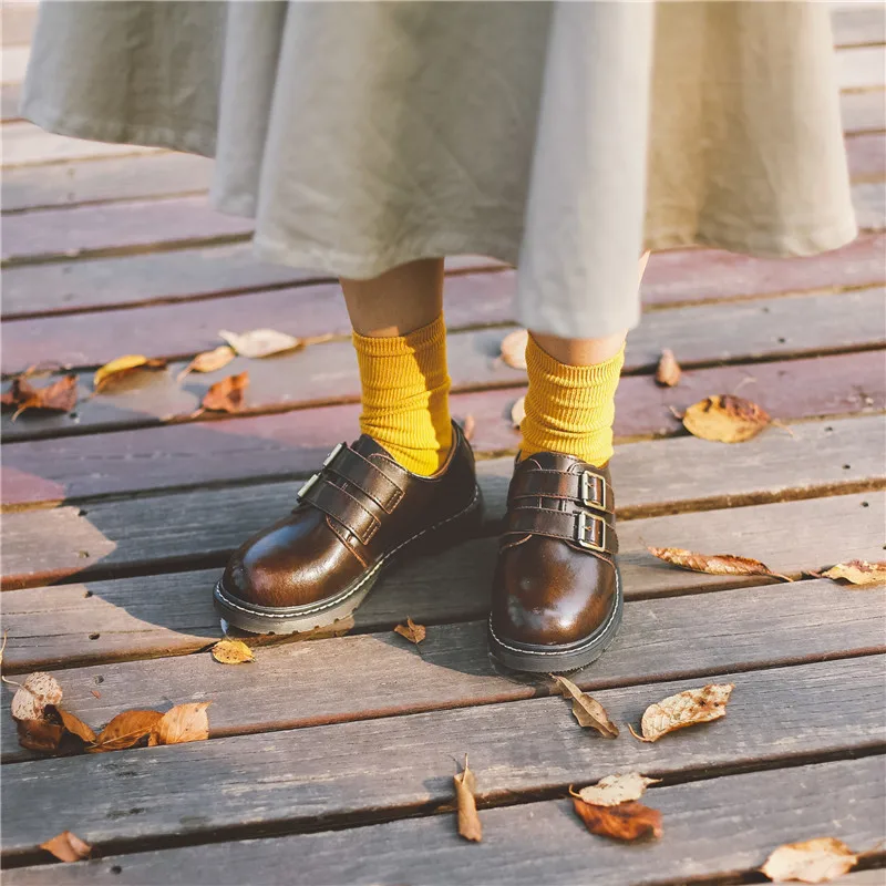 2020 Vintage Women Harajuku Oxfords Shoes British Carved Ladies Platform Brogue Shoes Round Toe Buckle Flats Women Student Shoes (10)
