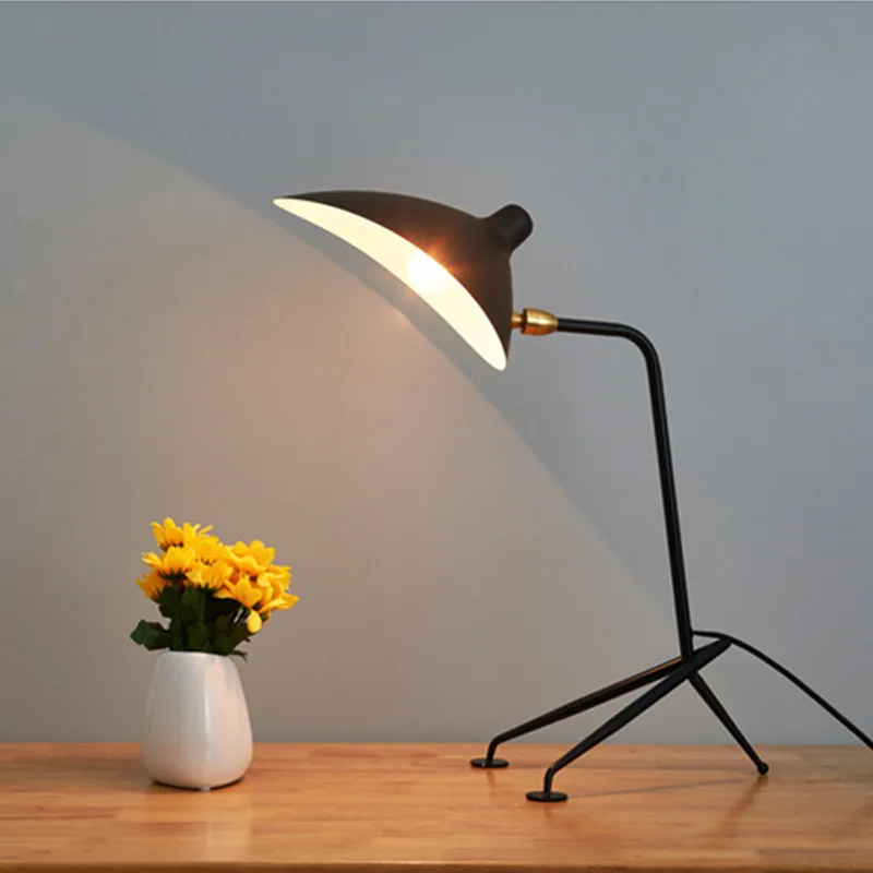 Напольный светильник в скандинавском стиле с изображением паука Сержа моуиля, промышленный светильник для спальни, простой светодиодный напольный светильник для гостиной - Цвет абажура: table lamp black