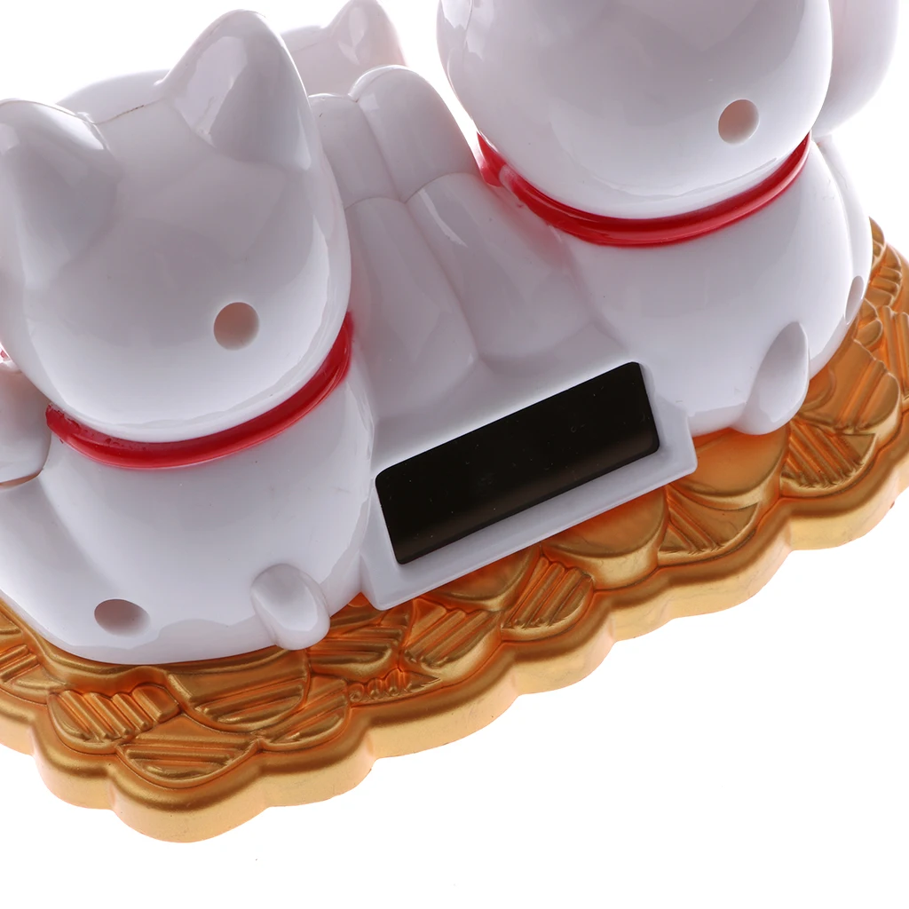 Solar Powered Bobbling Toy Waving Hand Fortune Cat Family Figures on Stage Gadget Toy Home/Car Ornament