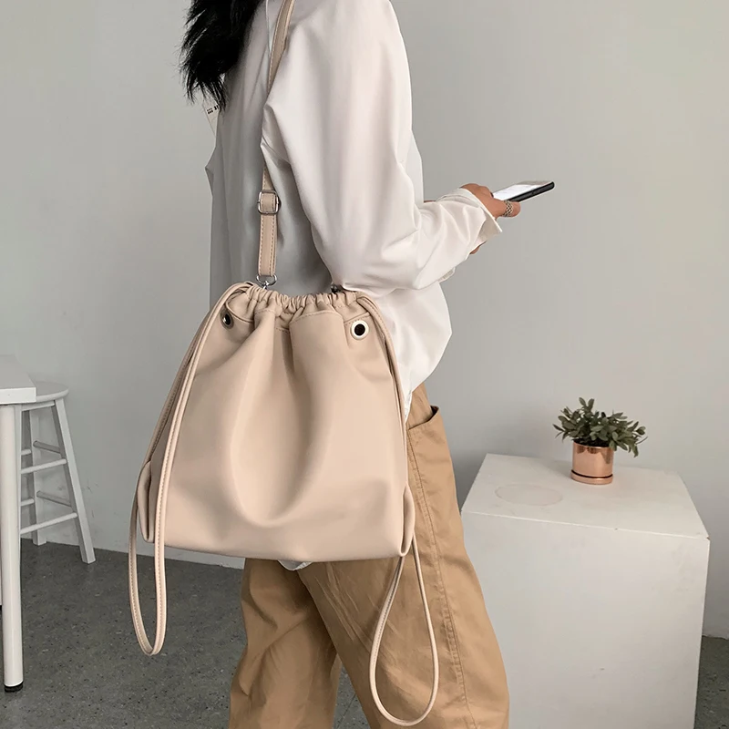 

Large-capacity Texture Bag Female 2019 New Wave Korean Version Of The Wild Single Shoulder Slung Fashion Casual Tote Bag