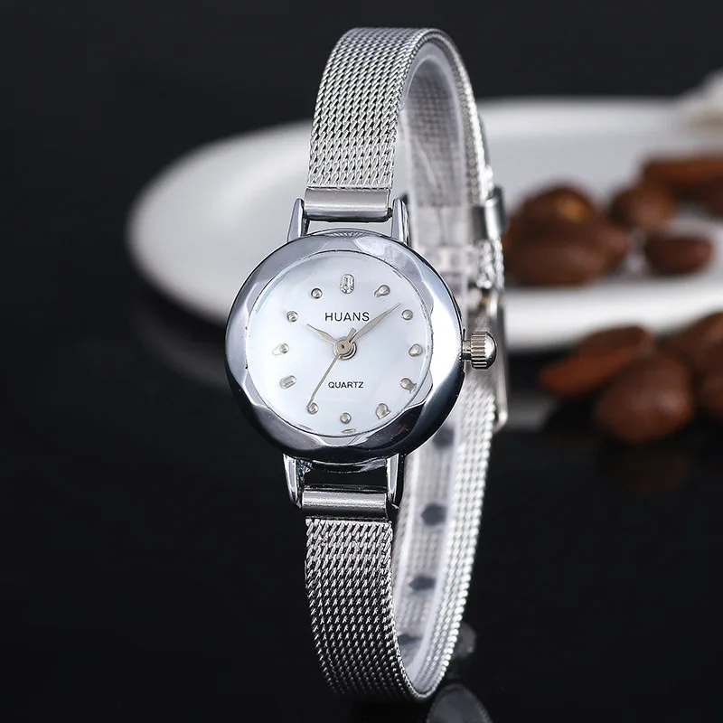 

New Style huans Alloy Fine Mesh Belt Ladies' Watch Fashion And Personality Gold Diamond Set Quartz Watch