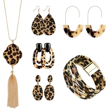 

6Pcs Leopard Jewelry Set Leopard Print Earrings Bracelet Tassel Necklace for Women, Leopard Print Bracelet for Women Girls Fashi