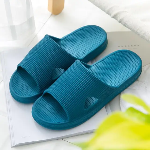 Cloud flip flops Clearance