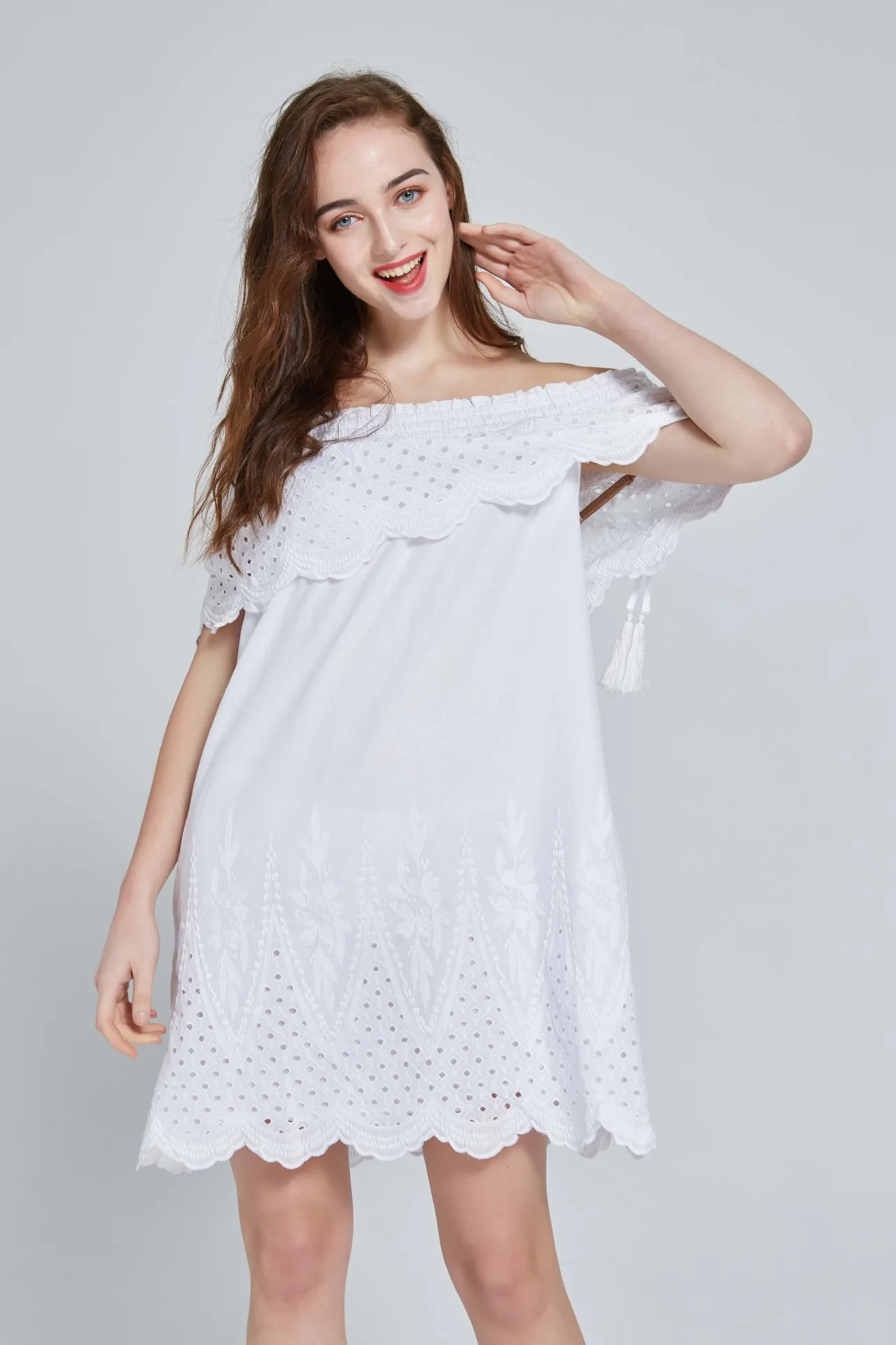 

Single Europe And America WOMEN'S Dress 2019 Spring New Style Hollow out Elasticity Loose-Fit Tassels Horizontal Neck Embroided