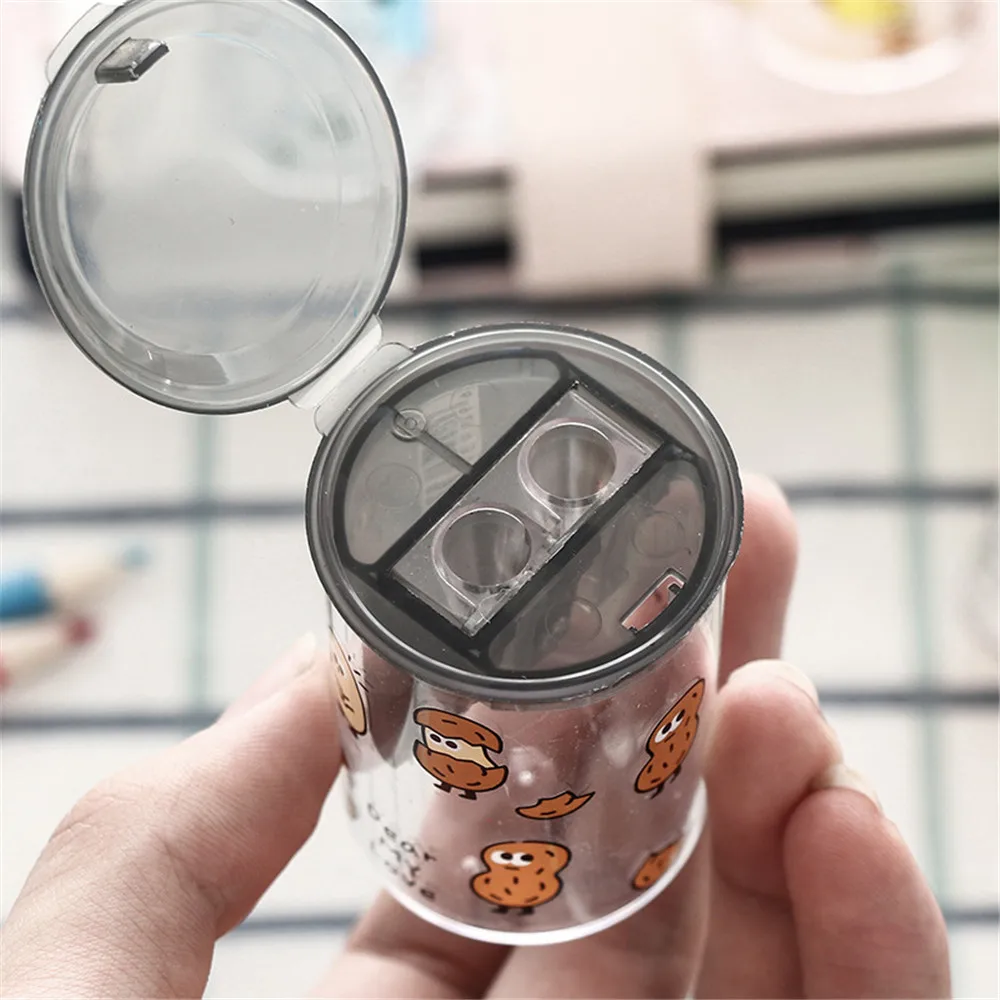 1 шт., новинка, точилка для карандашей с рисунком из мультфильма, портативный нож для карандашей с двумя отверстиями, детские подарки, школьный офисный режущий инструмент