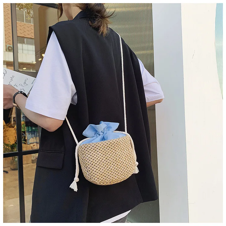 Petit sac bandoulière en osier