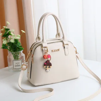 

Famous Brand Bag 2019 New Fashion All-match 2020 Large Capacity Women's Youth Messenger Bag