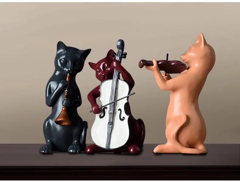 Музыкальных кошечек. Фигурка кот скрипач. Кот и скрипка. Коты музыканты статуэтки. Котик со скрипкой.