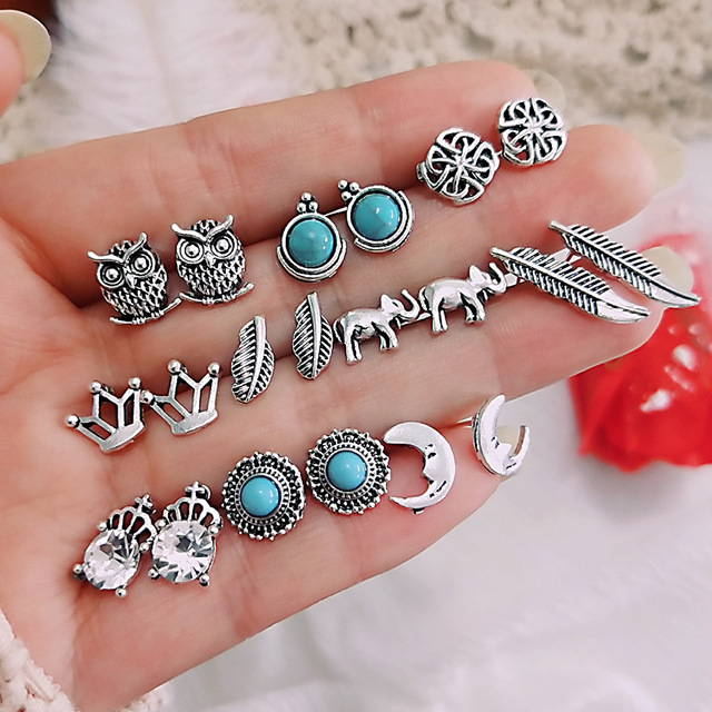 Crystal Geometric Stud Earrings For Women Stone owl Snake Moon shell Vintage Earring Girls Boho Jewelry Gift