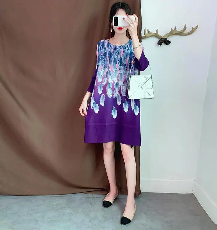 Фиолетовый Miyake fold Платье с принтом Европейский осенний темперамент платье Большой размер - Цвет: Фиолетовый