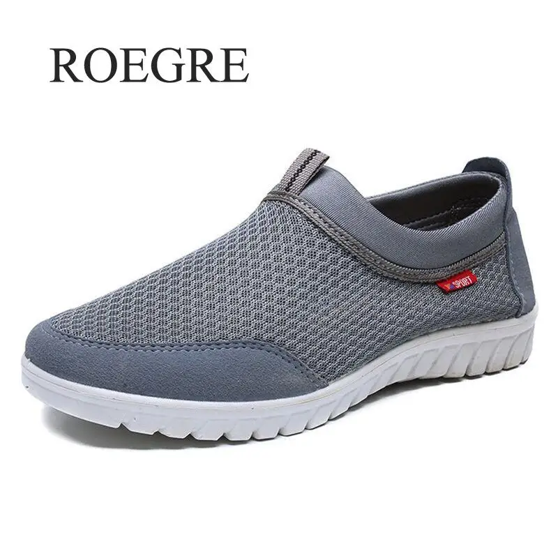 Ceny 2019 nowe letnie oddychające siatki buty trampki dla mężczyzn męskie buty na co dzień Slip On buty męskie mokasyny Casual Walking rozmiar 38 48