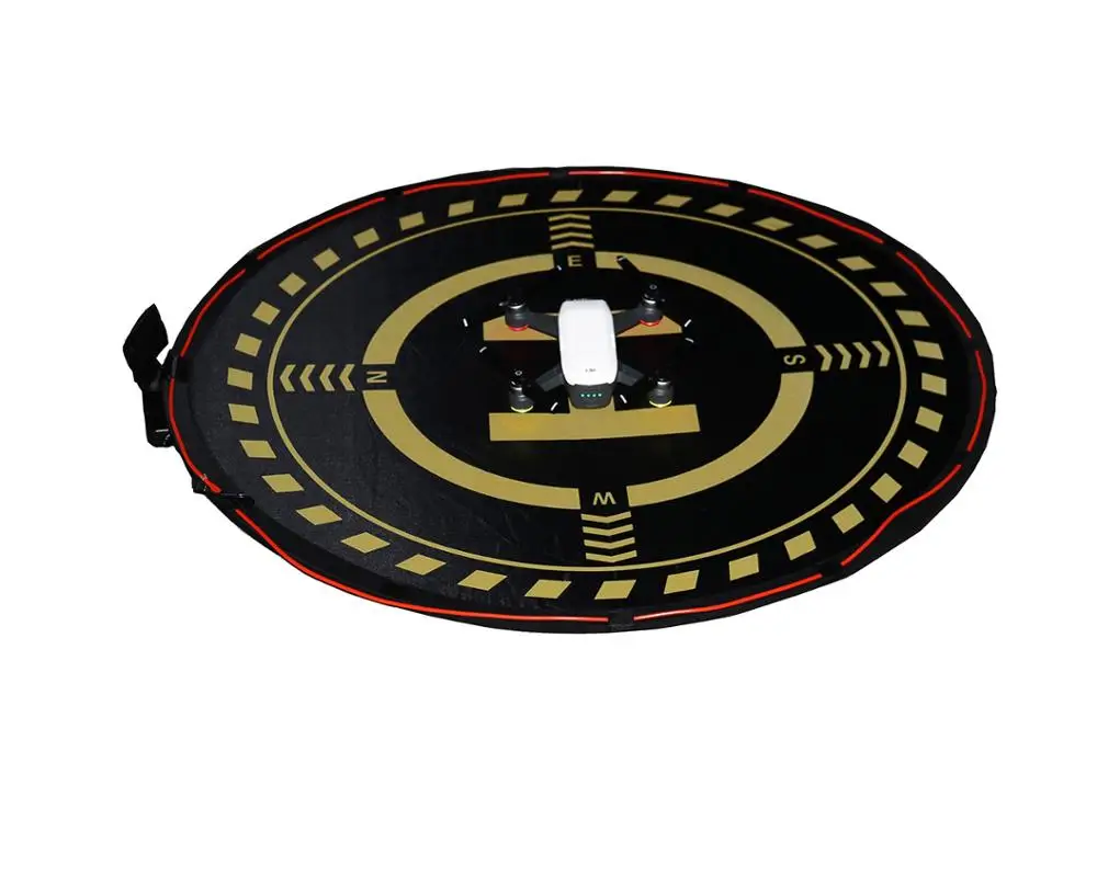 Gros plan sur les lumières LED du tapis d'atterrissage pour drone 70 cm