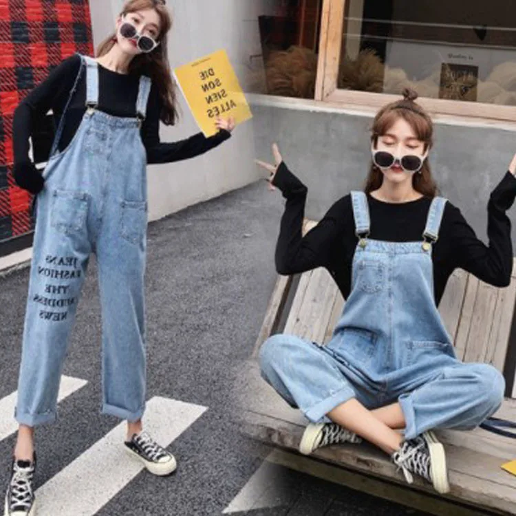 

Maternity Clothes Set 2019 Autumn New Style Korean-style Nursing Long-sleeved T-shirt + Lettered Cowboy Suspender Pants Two-Piec