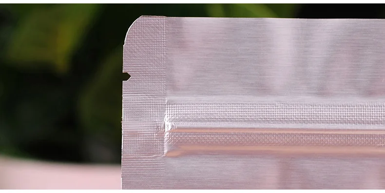 1,Pure aluminum foil,,zipper,Reseal ,frozen,cooked food,electronic products,electronic ,products,medicine,cosmetics,,packaging,storage,powder,dried fruit,tea,nuts,snack,Candy,powder,whole grains, (4)