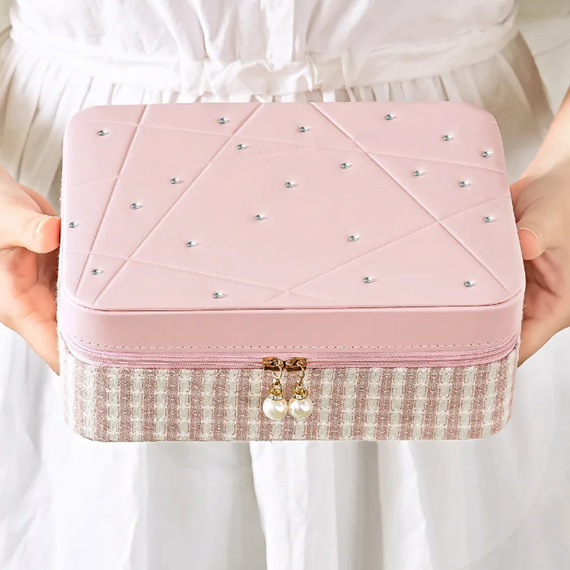 

Personalized & Creative Pu Wool Diamond Set Multilayer Jewlery Box Solid Color Makeup Dressing Box Manufacturers Wholesale Custo