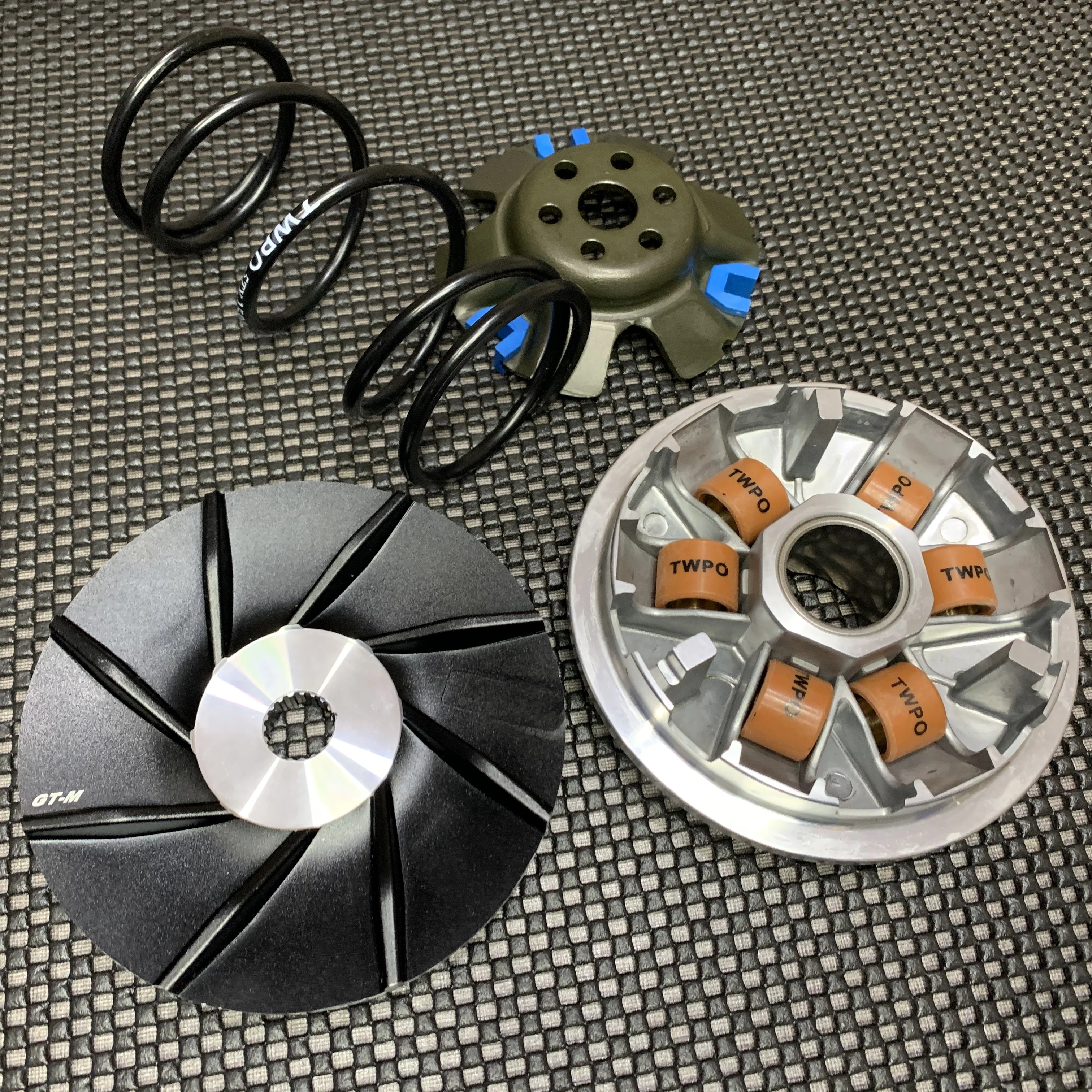 Комплект сцепления для GY6125 GY6150 LF150T LIBERTY 157QMB 157QMJ 152QMI китайский скутер вариатор| |