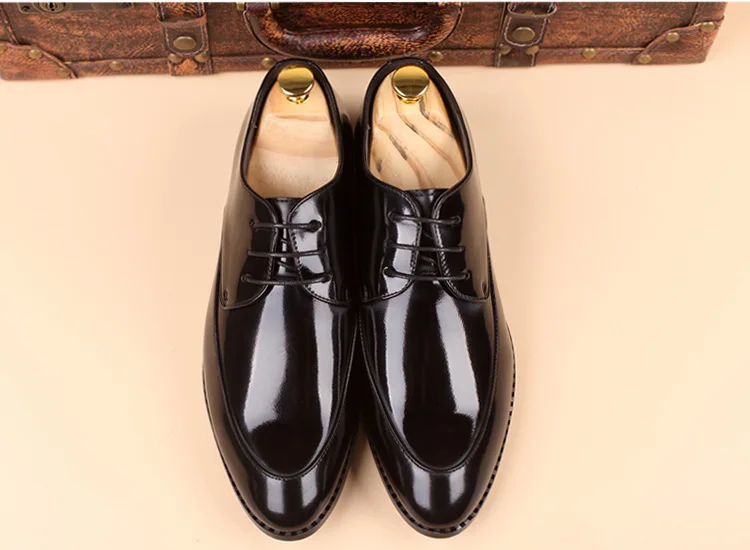 2405697476_1818887253