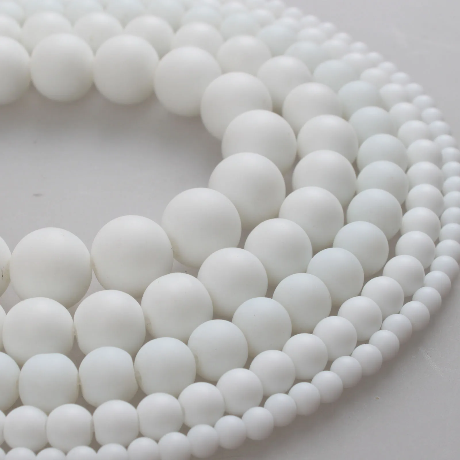 Perles rondes en pierre naturelle, en porcelaine blanche mate, en céramique givrée, pour la fabrication de Bracelets et de colliers, 4, 6, 8, 10, 12mm
