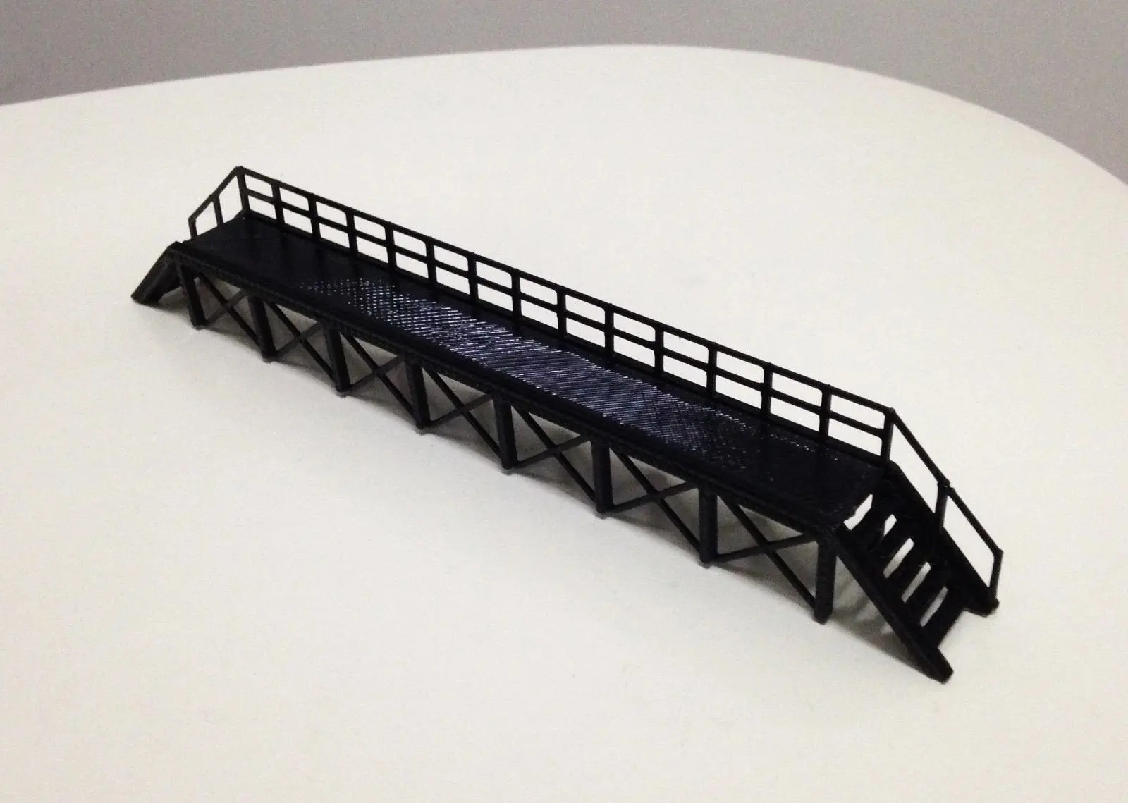 Outland Models Maintenance Platform for StationEngine House HO OO Scale Railway 1 Outland Models Maintenance Platform for StationEngine House HO OO Scale Railway 1