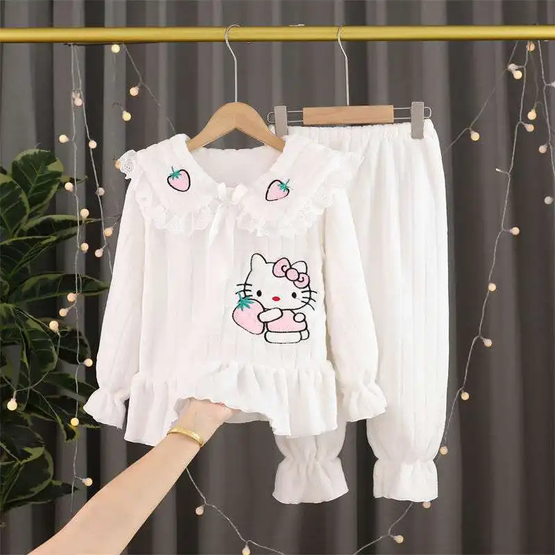 thumbnail image 1 of Ropa para niños de Hello Kitty, pijamas gruesos de franela para niñas de otoño e invierno, traje de manga larga de Estilo Princesa bonito, 1 of 4