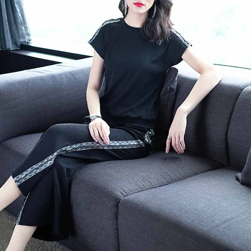 

2019 Summer New Style Black And White with Pattern Fashion Casual Large Size Short Sleeve Athletic Clothing Jogging Suits Loose