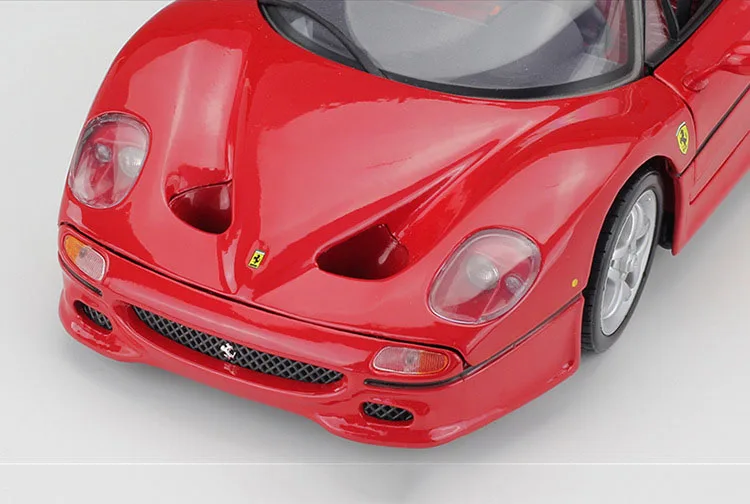 Bburago Diecast Model Car 1:18 Sport-car F150 Metal Alloy High Simulation Cars With Base Boys Toys Gifts For Boy Men