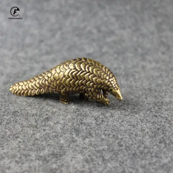 

Antique Bronze Mini Pangolin Statue Miniatures Figurines Copper Pangolin Model Ornaments Desktop Decoration Accessories Men Gift