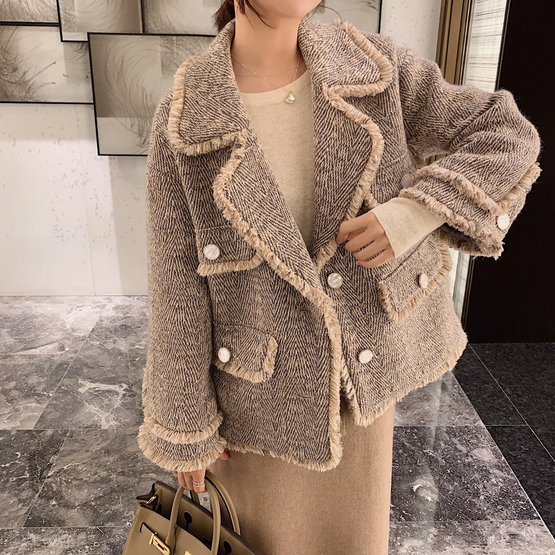 MISHOW 2019 Winter Women Elegant Thick Coat Fashion Female Temperamental Lapel Single-breasted Long Sleeve Jacket MX19D9563 | Женская