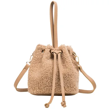 

Solid Crossbody Bag for Women 2020 Winter Trend Warm Plush Soft Handbag Female Famous Luxury Designer Clutch Shoulder Hand Bags