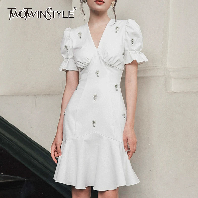 TWOTWINSTYLE Vintage Diamonds Summer Dress Women V Neck Puff Short Sleeve High Waist Ruffles Mini Dresses For Female Fashion New TWOTWINSTYLE Vintage Diamonds Summer Dress Women V Neck Puff Short Sleeve High Waist Ruffles Mini Dresses For Female Fashion New