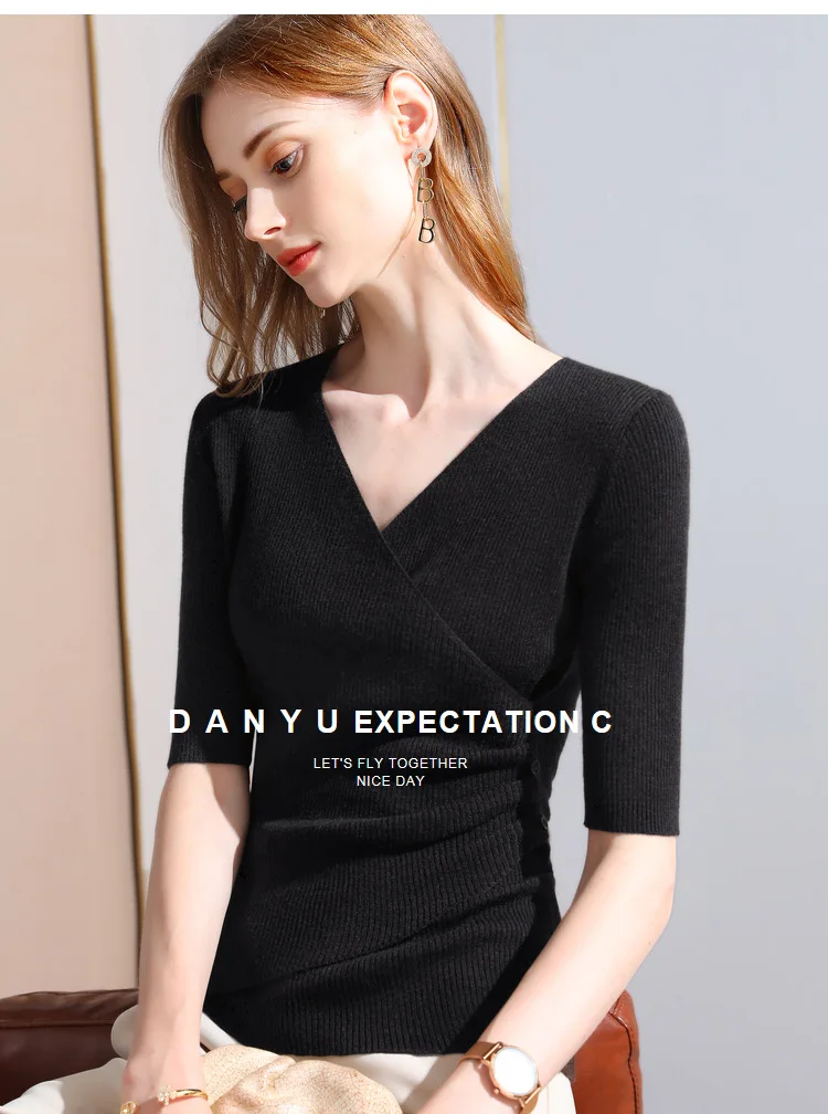 Wool Knitted Bottomless Women's Spring and Autumn 2021 New Women's Mid-sleeve Sweater Design Feel Waist Top Dropshipping argyle sweater