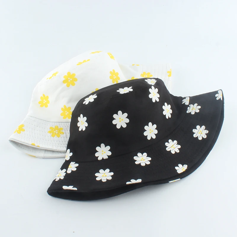 Summer Daisies Print White Black Bucket Hat Women Fashion Beach Sun Hat Reversible Bob chapeau Femme Floral Panama Fisherman Hat