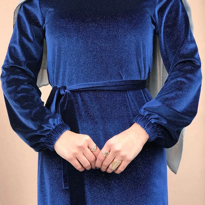 Черное мусульманское платье Abaya бархатное Плиссированное однотонное макси в