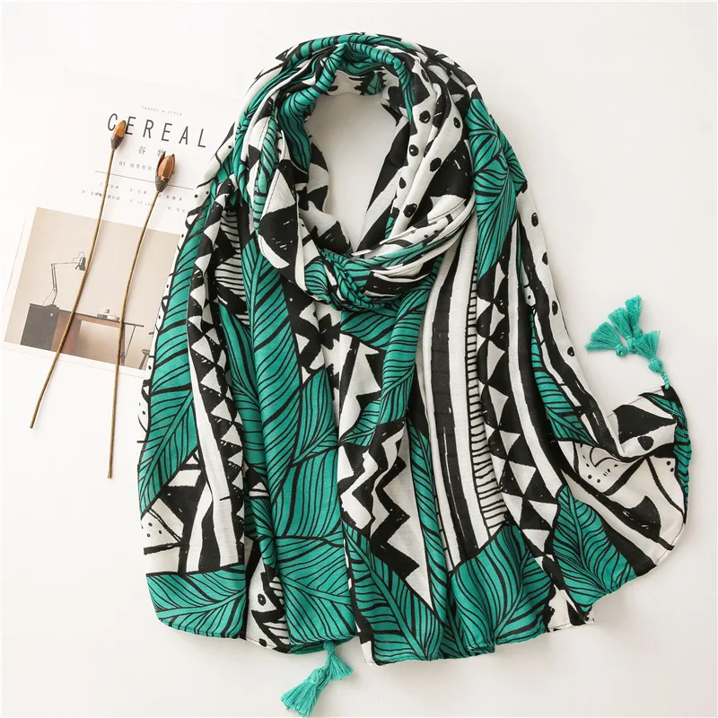 Autumn Winter Fashion Green Leaves Floral Tassel Viscose Shawl Scarf Women High Quality Print Warm Hijabs and Wraps Muslim Sjaal