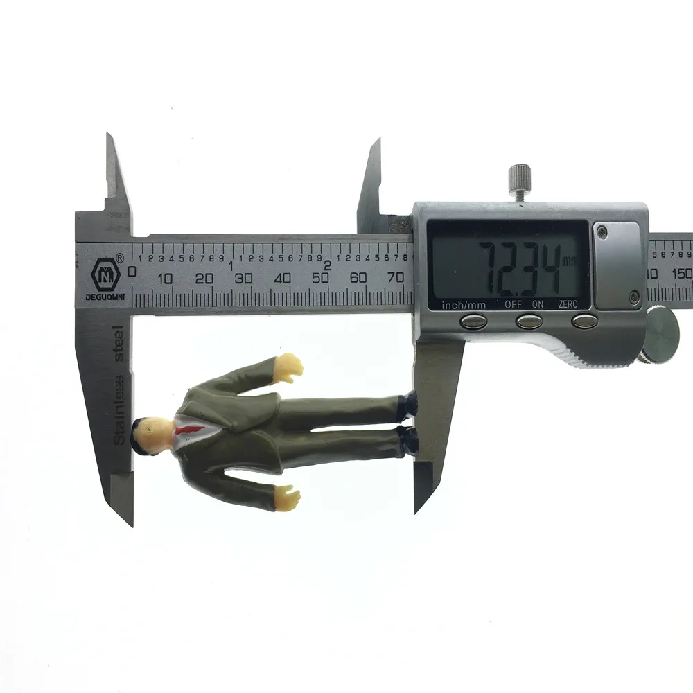 25 scale model figure 03