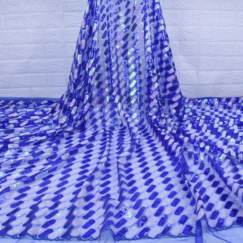 

Royal Blue African Lace Fabric 2019 High Quality Lace Embroidered Nigerian Sequins Laces Fabric Bride Shining Dress French Tulle Lace Fabric Y1739