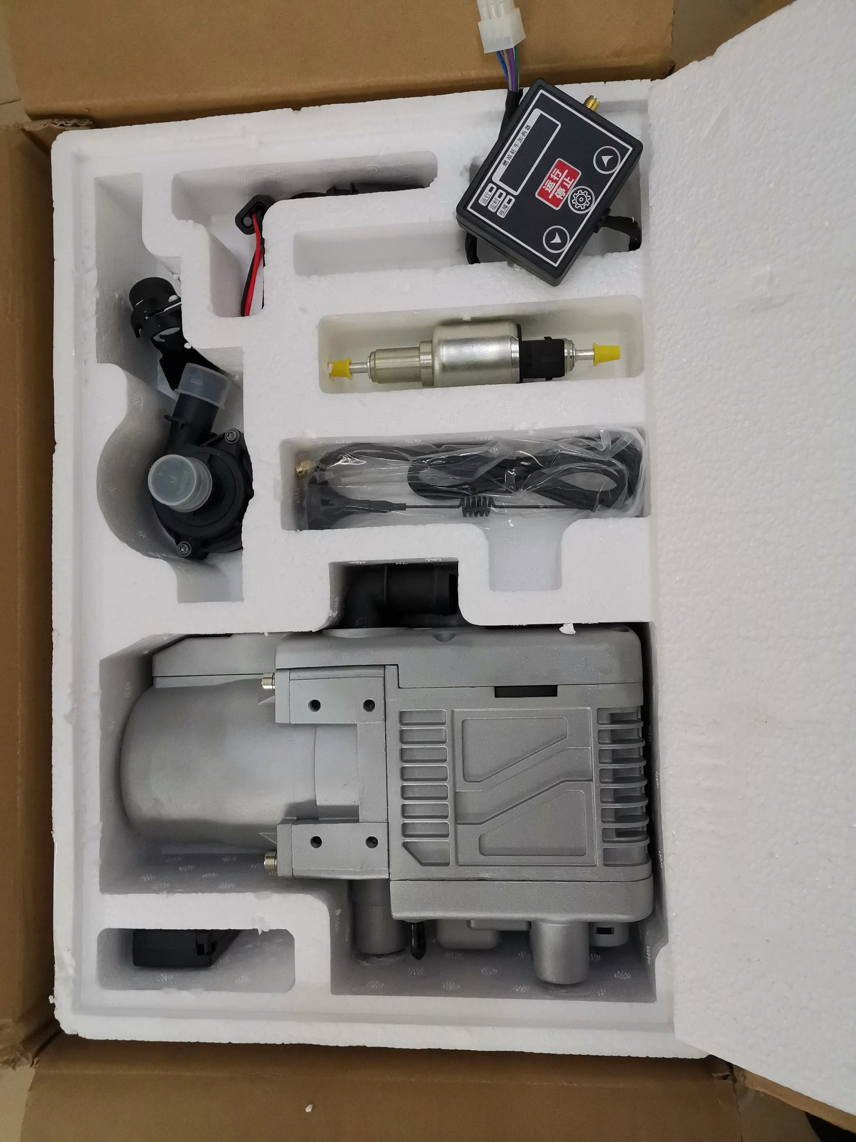 디젤 가솔린 엔진 자동차 트럭 밴 버스용 물 액체 히터, LED 원격 제어, 휴대폰 Gsm +(5KW, 12V) Webasto Thermo Top Evo