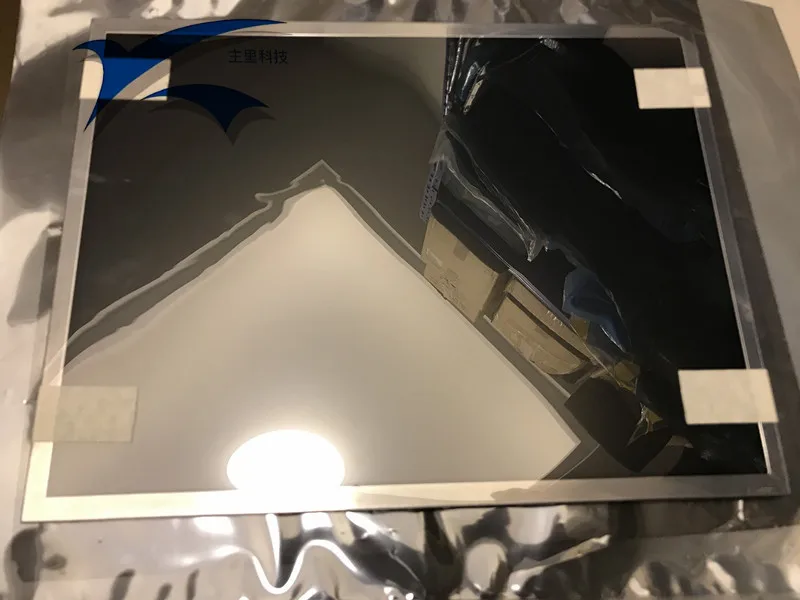 LCD ũ, LQ150X1LW73, 15 ġ