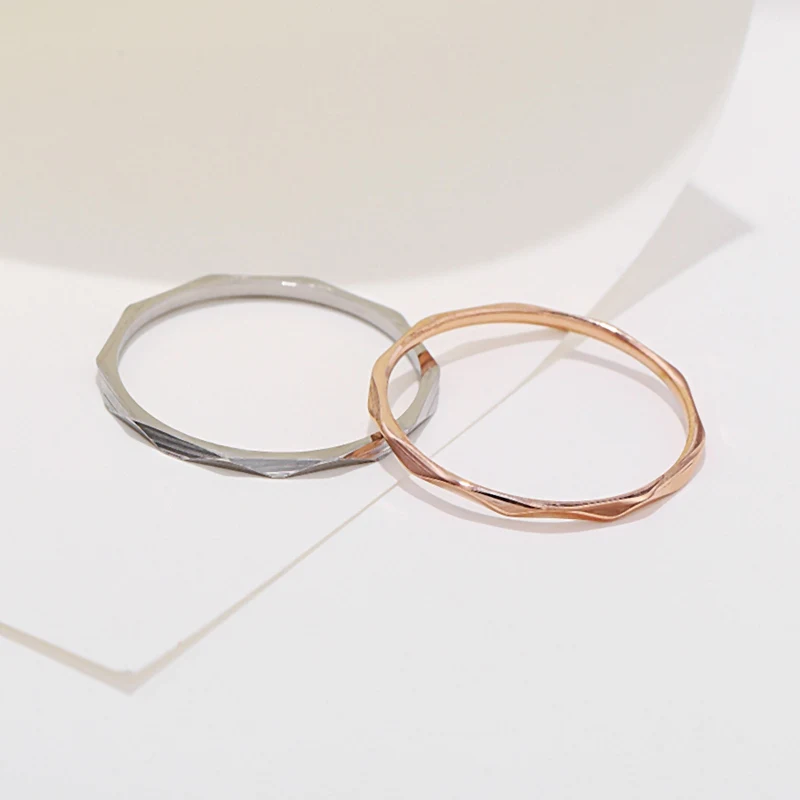 1.3mm Gold Silver Color Women's Retro Rings Stainless Steel Faceted Ring for Women Korean Cute Jewelry for Gift Party WC028 2