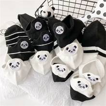 Engraçado bonito bordado panda meias femininas harajuku divertidos kawaii branco preto listrado curto tornozelo sokken 3d calcanhar