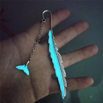 

Coloffice Luminous Feather Bookmark Retro Luminous Whale Tail Metal Bookmark Fluorescent Owl Animal Bookmark Creative Gift 1PC