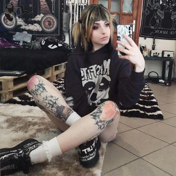 

XISHIXIUHAIR Short Bob Wig With Bangs for Women Synthetic Bob Wigs Black Pink Purple Wig for Party Daily Use Shoulder Length