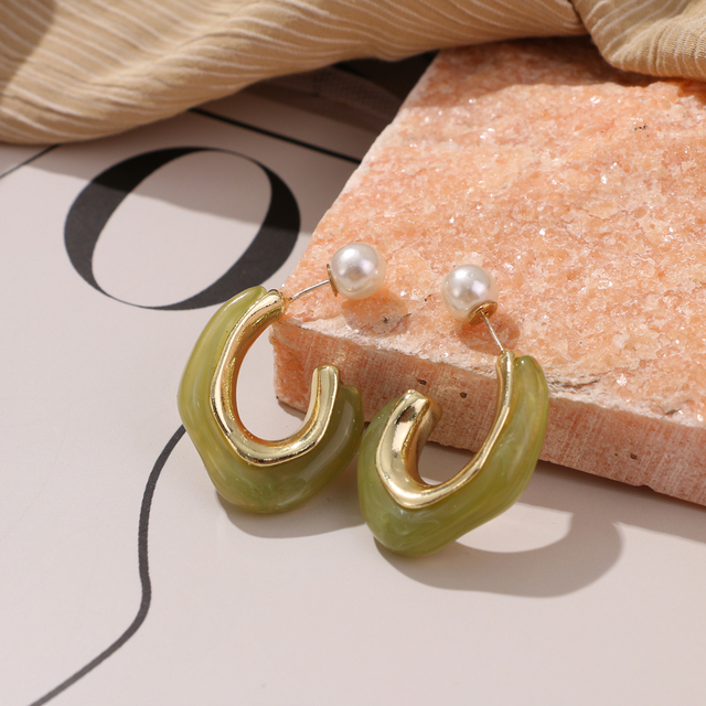 Butterfly Hoop Earring Set Women's Vintage Bohemian Acrylic Pearl Circle Alloy Drop Earrings Brincos Jewelry Gift