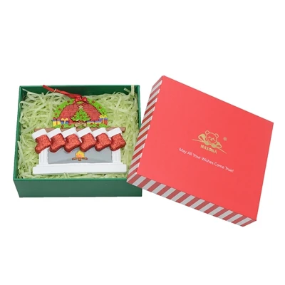 Смола камин блестящие чулки семья из 3 рождественские украшения персонализированные подарки написать свое имя для праздничное украшение для дома - Цвет: Family of 6-gift box