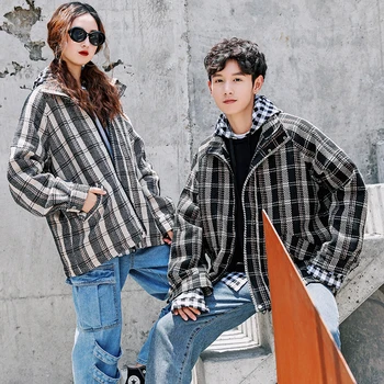 

UYUK Autumn Style New Couples Retro Plaid Youth Loose Casual Trend With Students Jacket Hombre Streetwear Clothes
